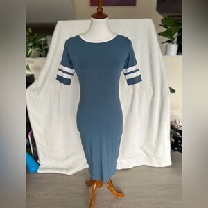 T-shirt pencil dress, slate blue with striped sleeves, sporty body on dress